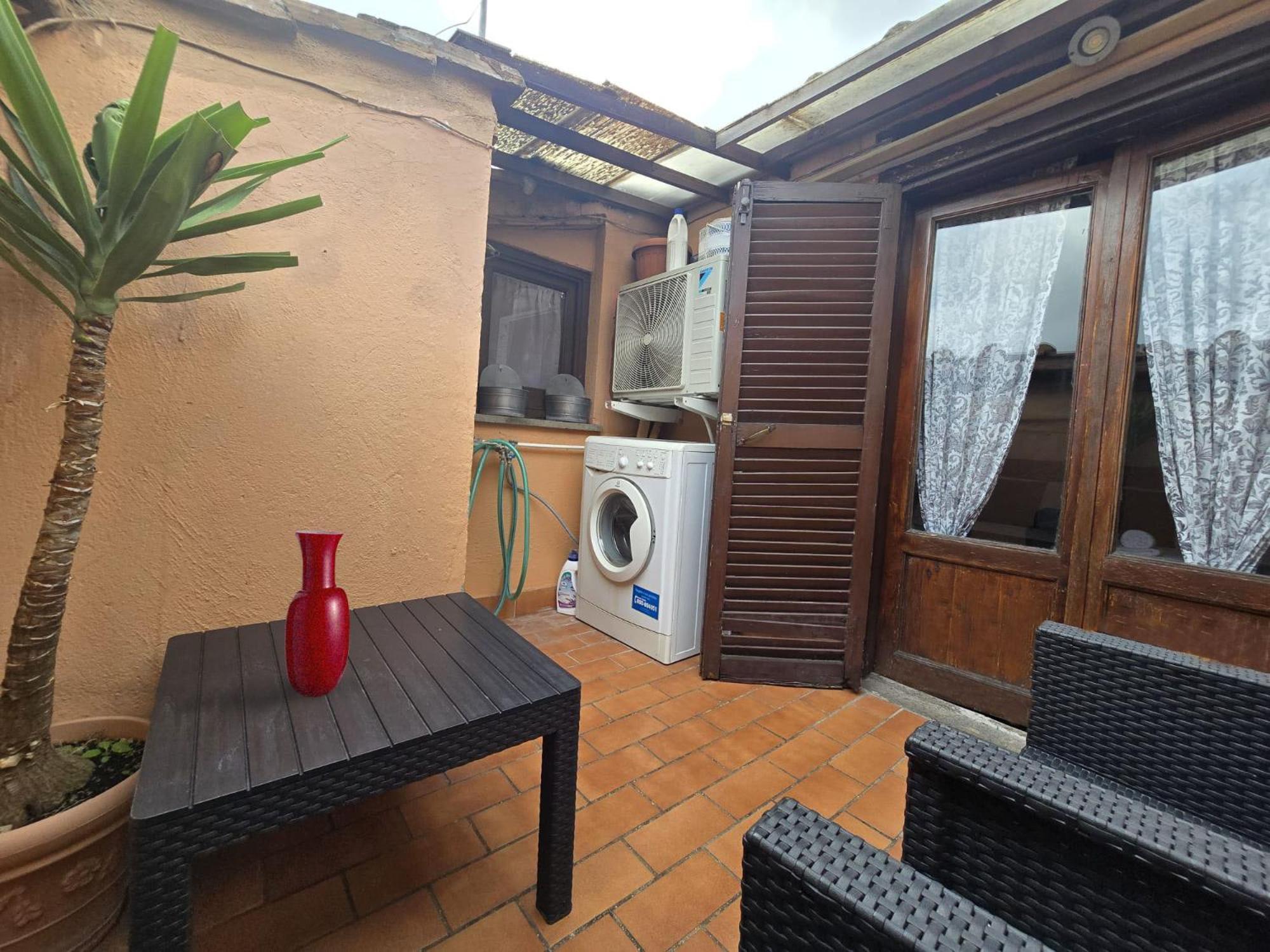 Pantheon Penthouse * Rome